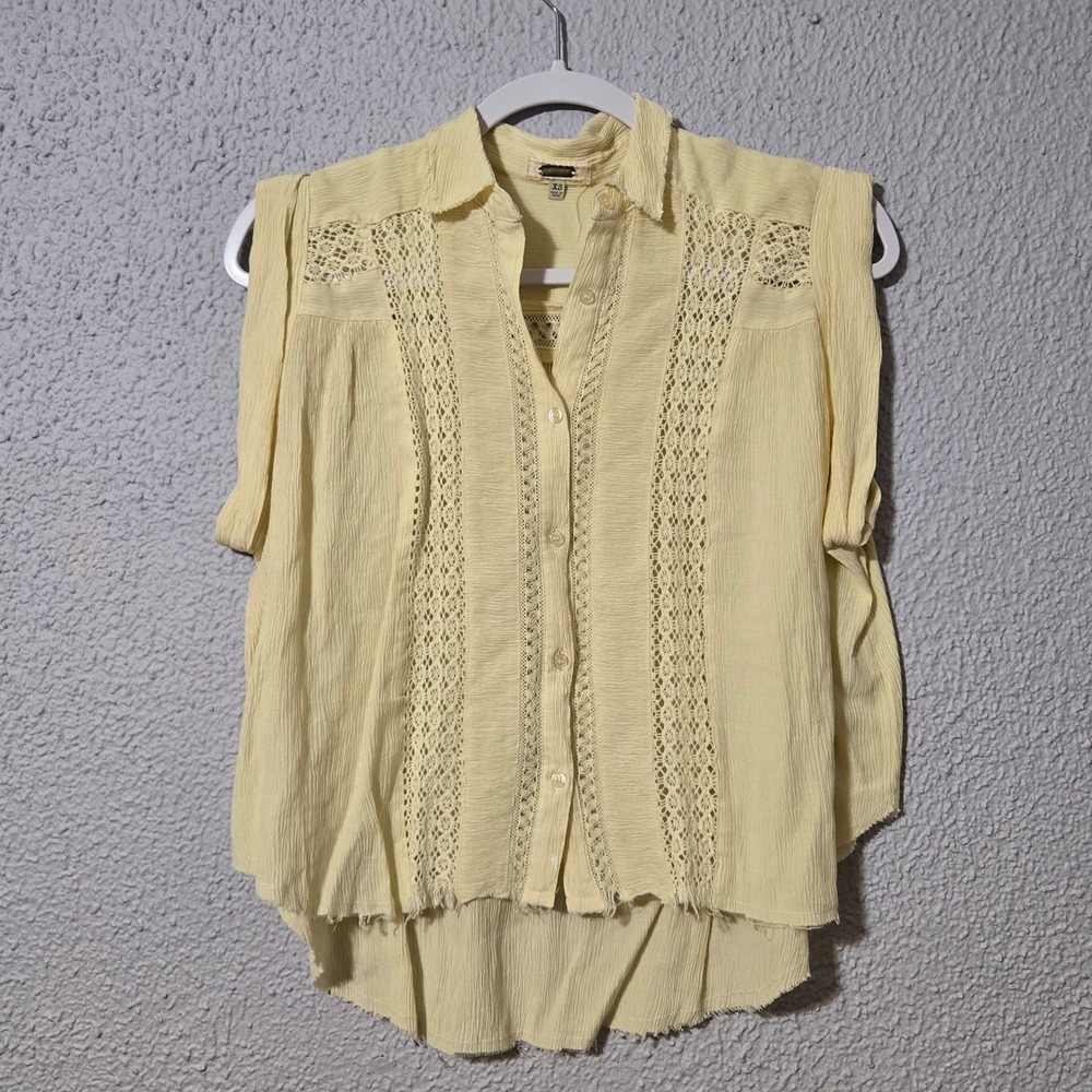 Gimmicks BKE Lace Trim Peasant Top XS Pale Yellow Boho Cottagecore Western